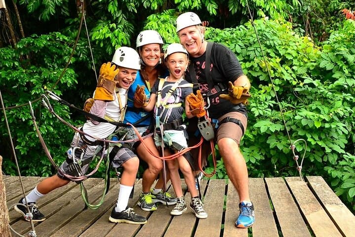 Puerto Limon Canopy Adventure and Tortuguero Jungle Cruise