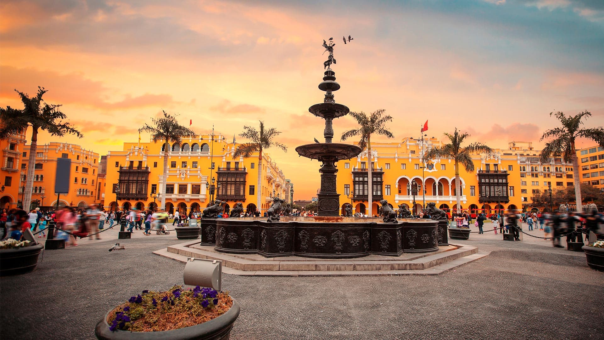 Lim-17 : Lima Colonial and Modern Circuit - Explore Lima's Top Attractions