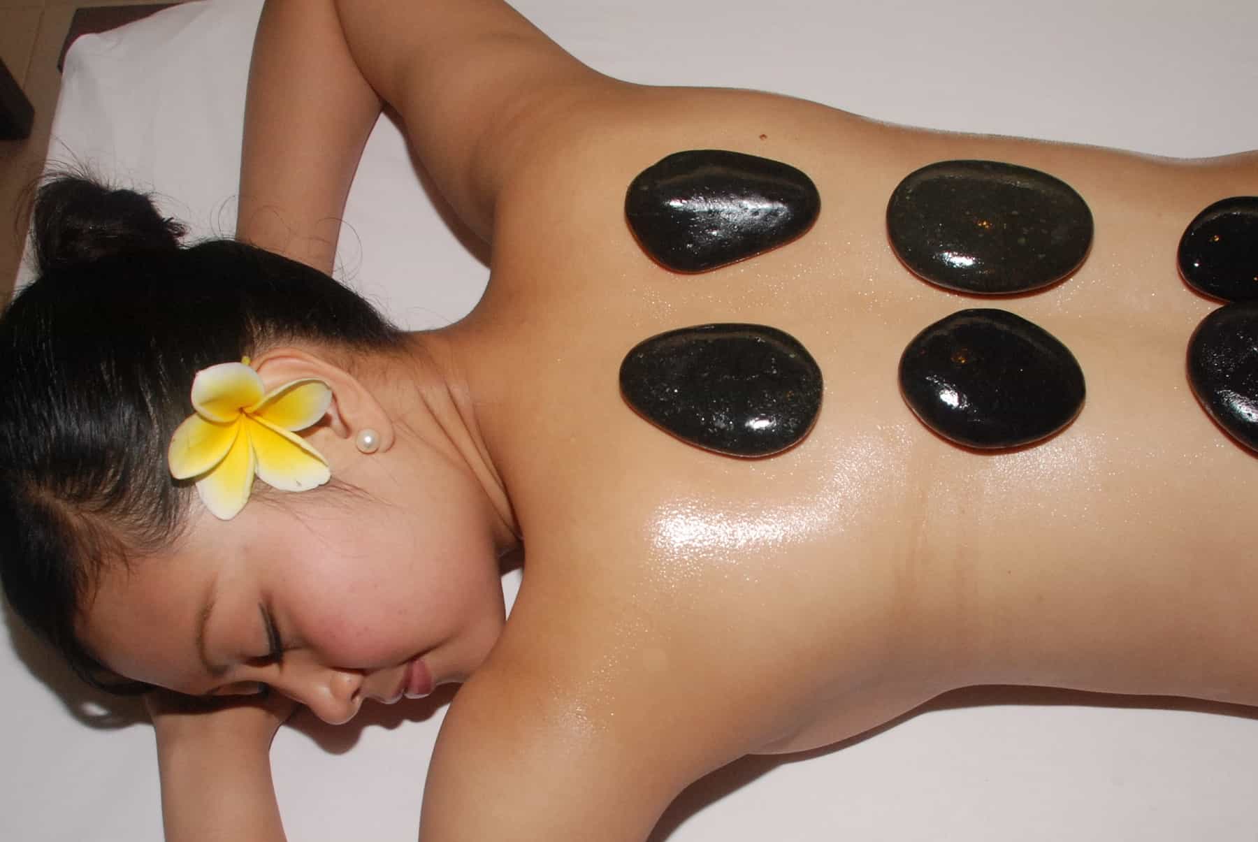 Royal Orchid Spa 2 Hours Warm Stone Massage