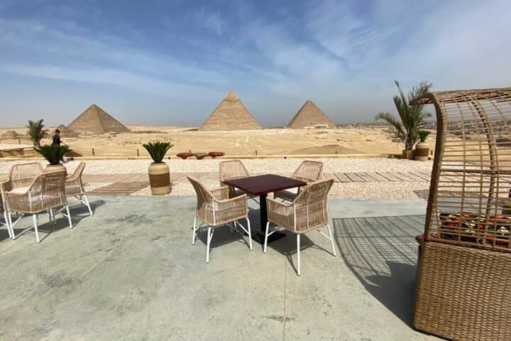 Great Pyramids Day Tour with Lunch