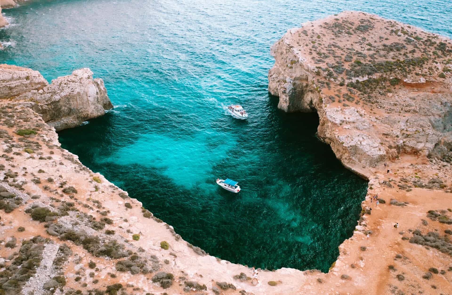 Round Comino, Blue Lagoon and Gozo Scenic Cruise