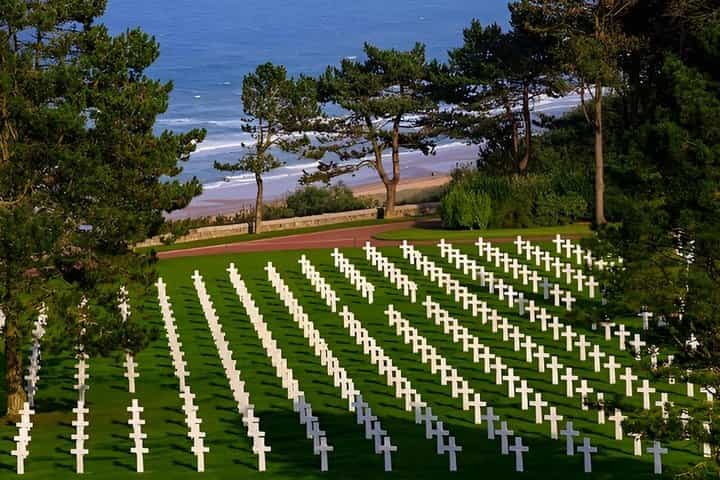 From Bayeux: Private D-Day Beaches Full-Day Tour