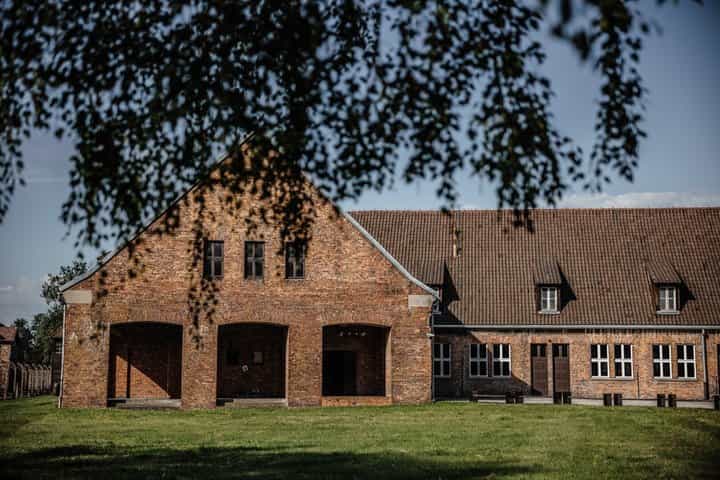 Auschwitz Birkenau Guided Tour Small VIP Groups up to 15 pax