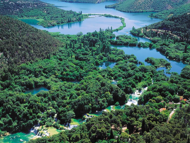 Shore Excursions: Krka Waterfalls & Skradin from Zadar Port