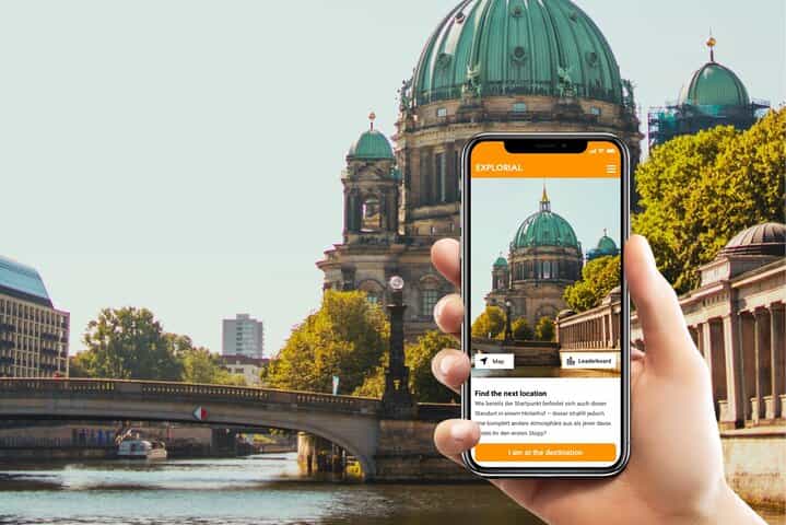 Berlin Self-Guided City Walking Tour & Scavenger Hunt