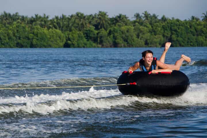 Private 20 Minutes Donut Ride in Negombo