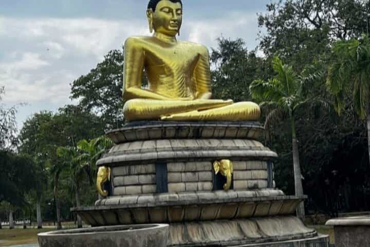 Colombo Tuk Tuk City Tour With Experience Guide ( All Inclusive )