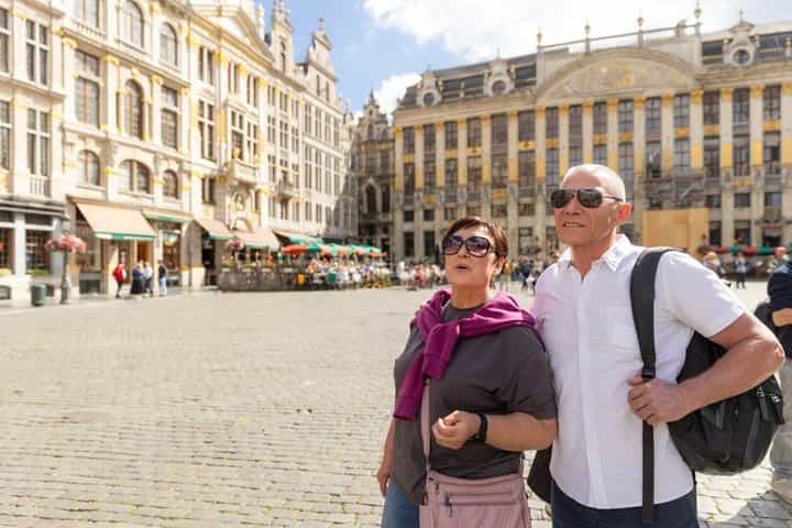 Brussels Highlights and Secrets: Private Tour with Beer Stop