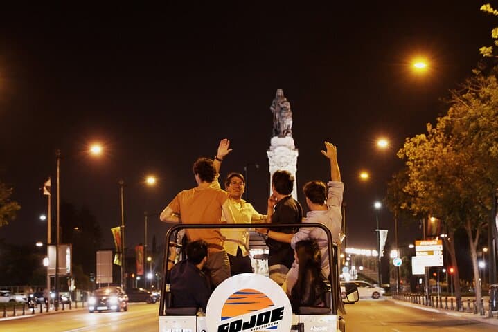 LISBON NIGHT TOUR in a Vintage Jeep with FOOD & DRINK Tasting