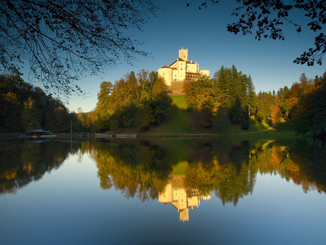 Trakošćan Castle & Varazdin: Former Capital of Croatia
