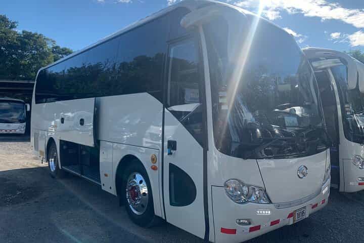Private Transfer Liberia Airport to Nuevo Arenal