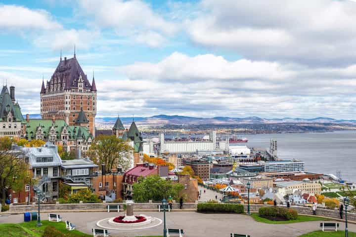Old Quebec Scavenger Hunt & Highlights Self-Guided Walking Tour