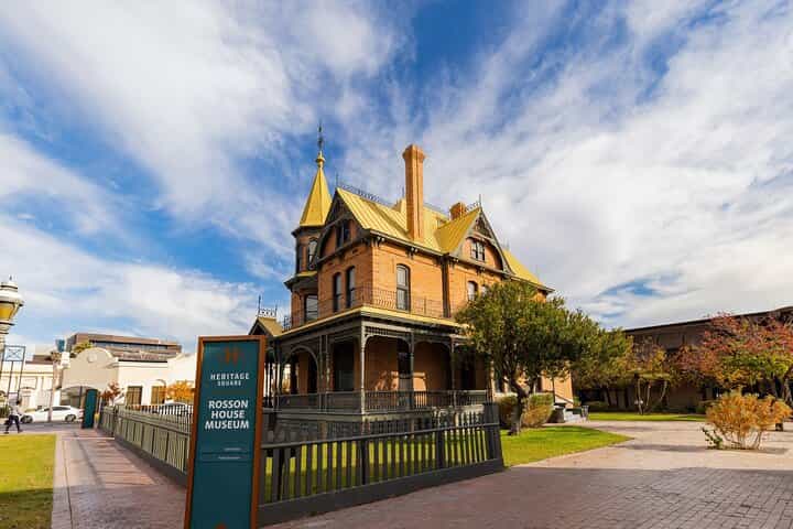 Smartphone Guided Haunted Walking Tour in Phoenix