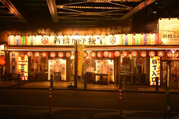 Shinbashi Bar Hopping Tour : After 5 Culture and Food Sampling