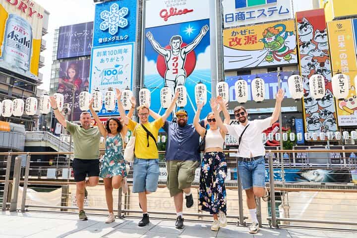 Osaka Walking Tour: Dotonbori, Kuromon Market & Street Food