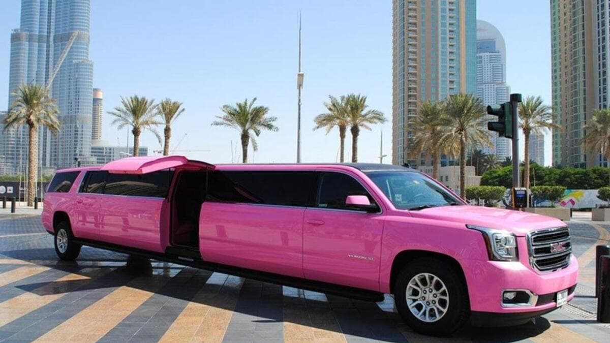 Limo - Pink Panther GMC - 1 Hour