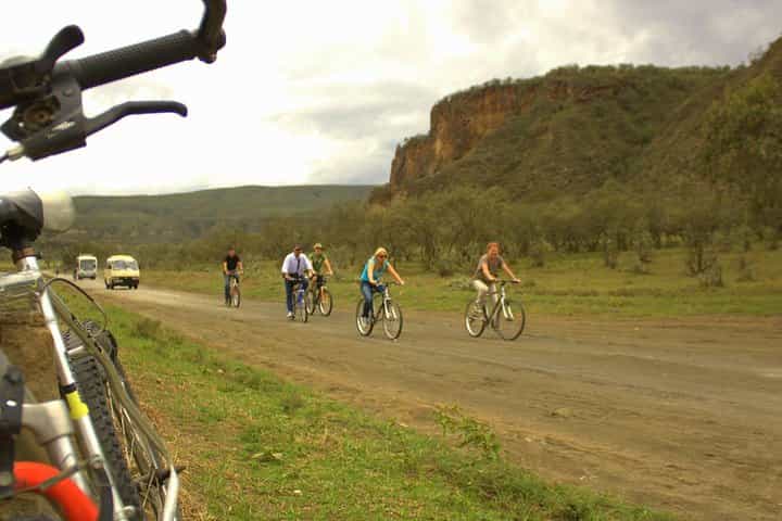OVERNIGHT TOUR TO HELL's GATE AND LAKE NAKURU NATIONAL PARK