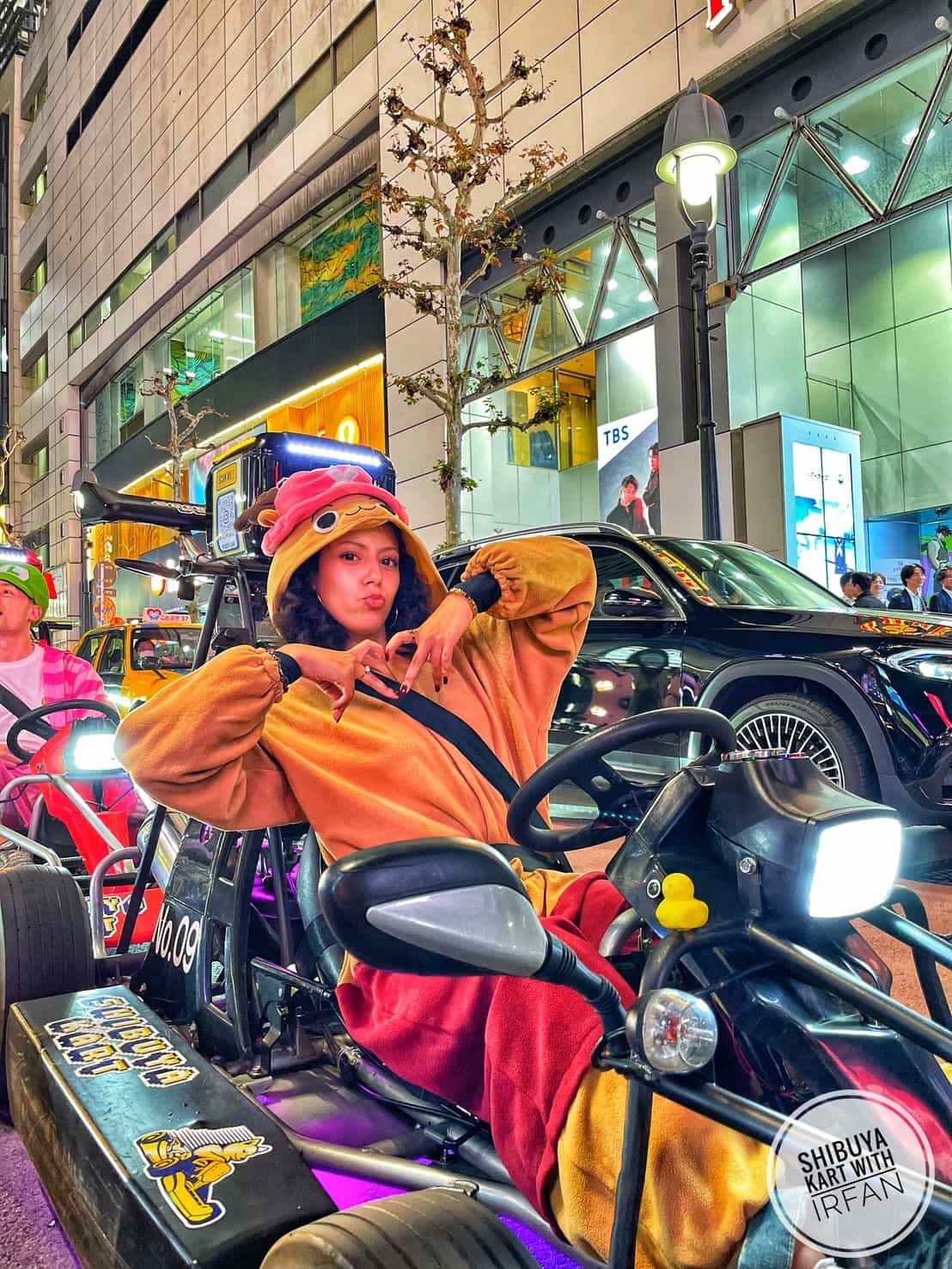 90 minutes course (An international driver's license is required)
