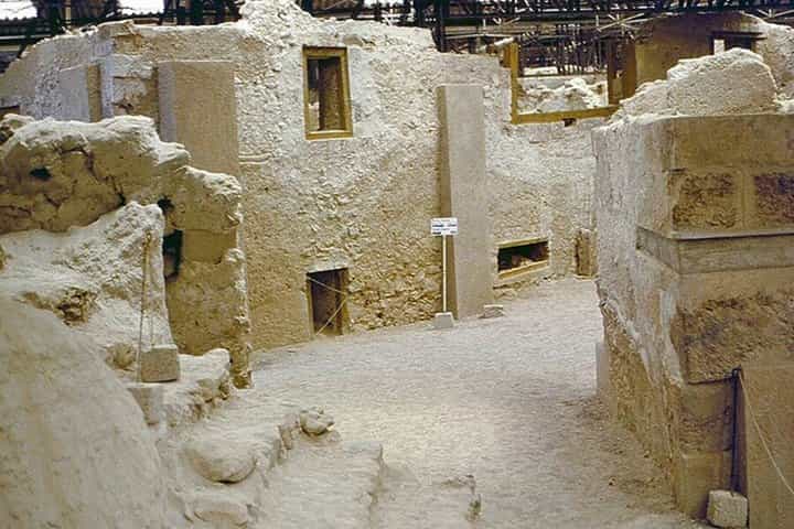 Santorini cultural day tour