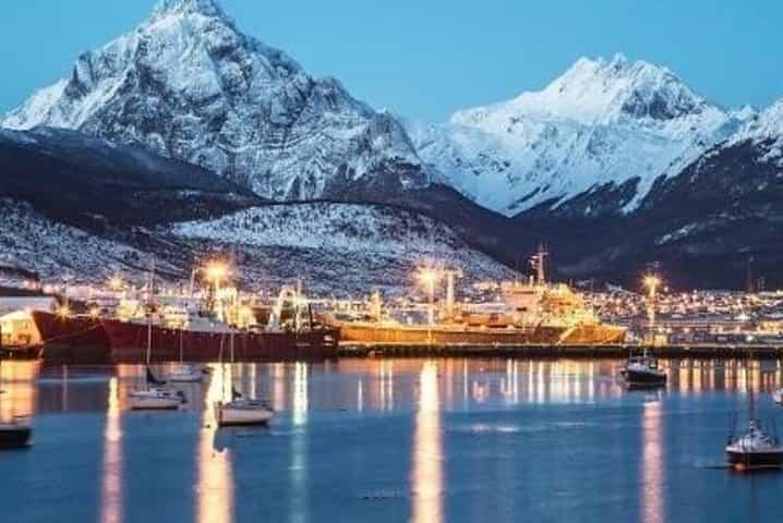 4-Day Trip to Ushuaia by Air from Buenos Aires