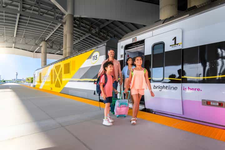 Private Brightline Station Transfers to Orlando Hotels