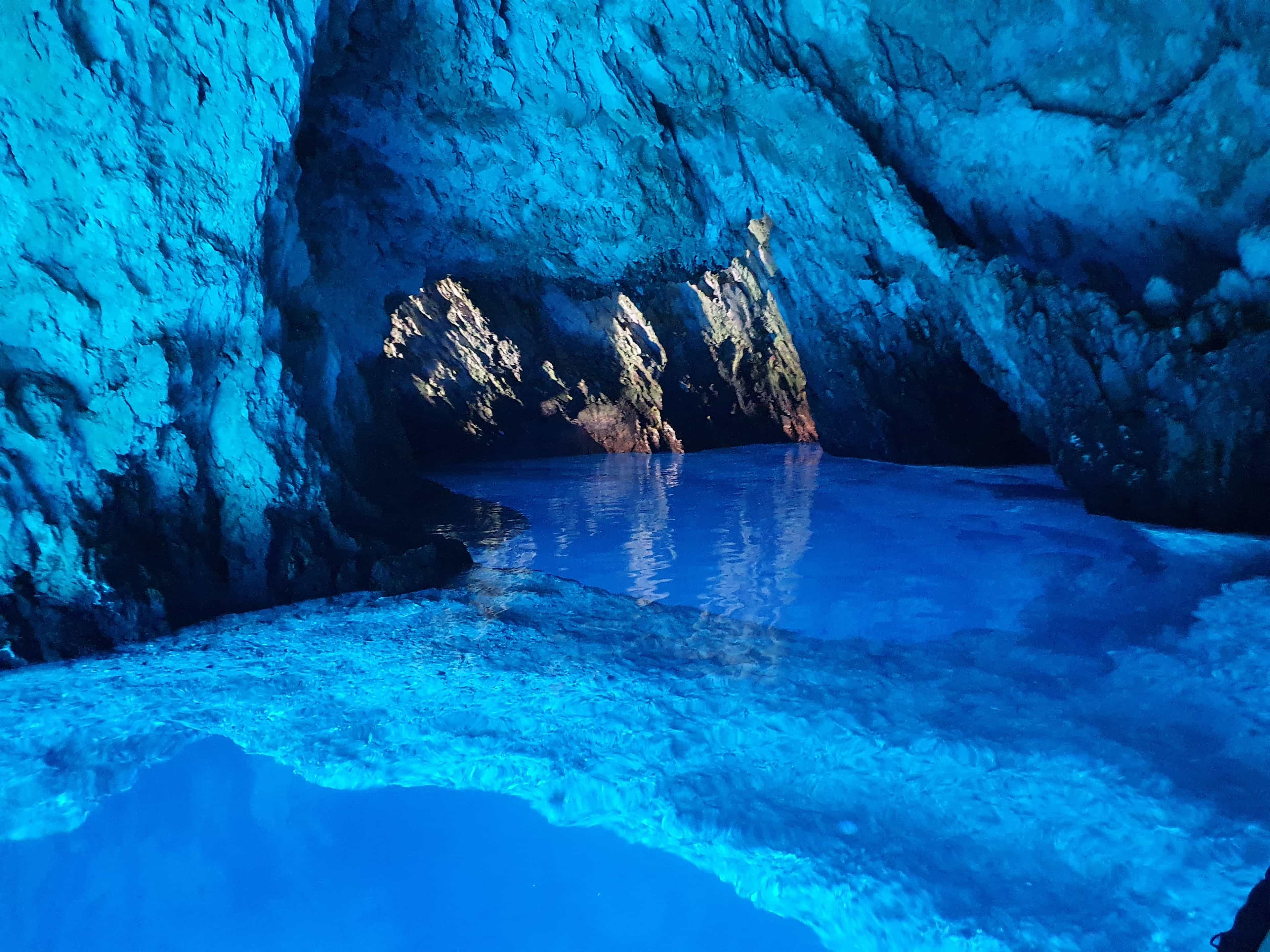 Vis and Hvar bout tour - Blue Cave highlight