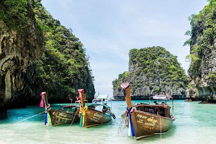 Private Half-Day Krabi Four Islands Tour with long-tail Boat