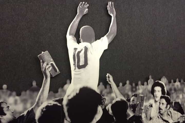 5-hour Pelé Private Tour: The King of Football