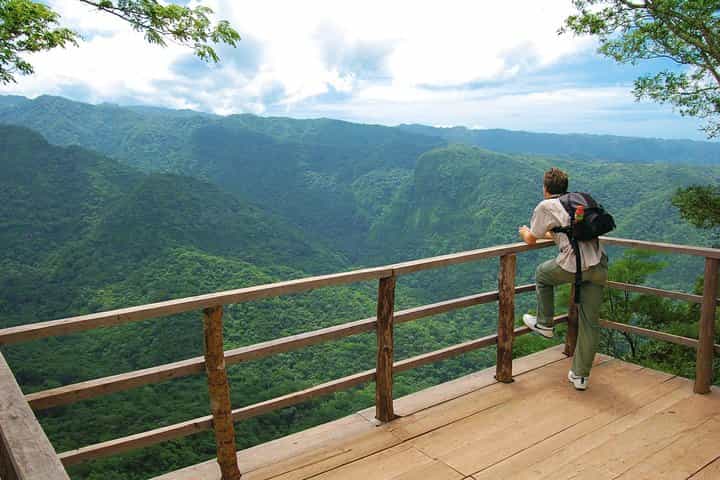 Tour El Imposible National Park Day Trip from San Salvador