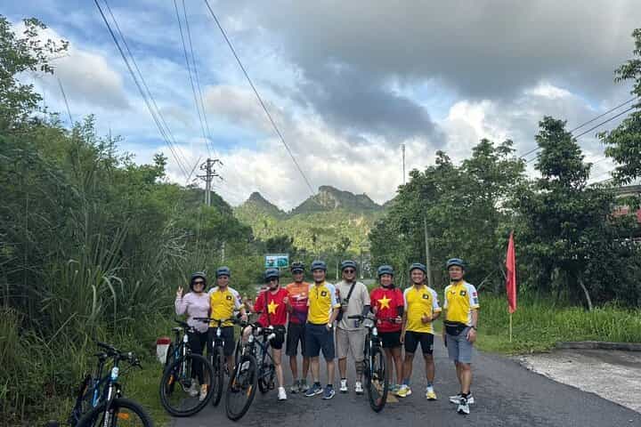 Easy Rider Cat Ba - National Park & Caving