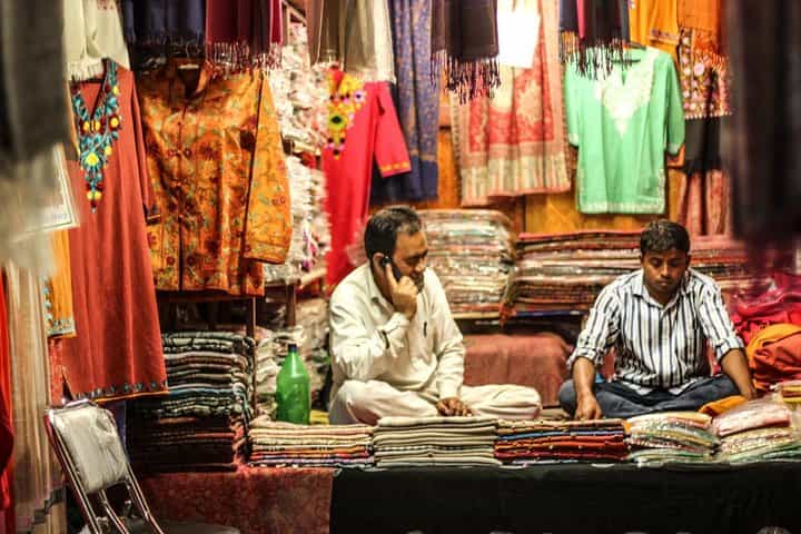 The Authentic Shoppers Trail: A Day Tour of Delhi