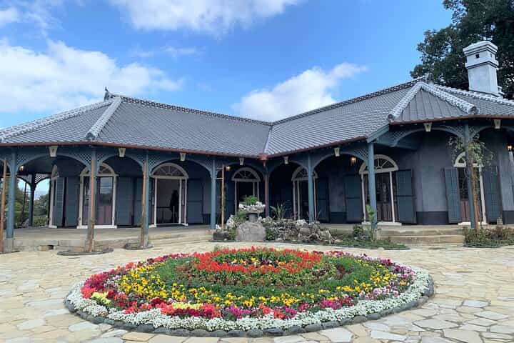 Best of Nagasaki with Japanese Tea Ceremony 4 hours Car Tour