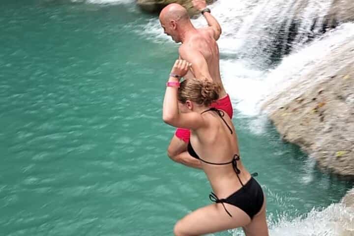 Ocho Rios Lookout Blue Hole Rafting and Lunch
