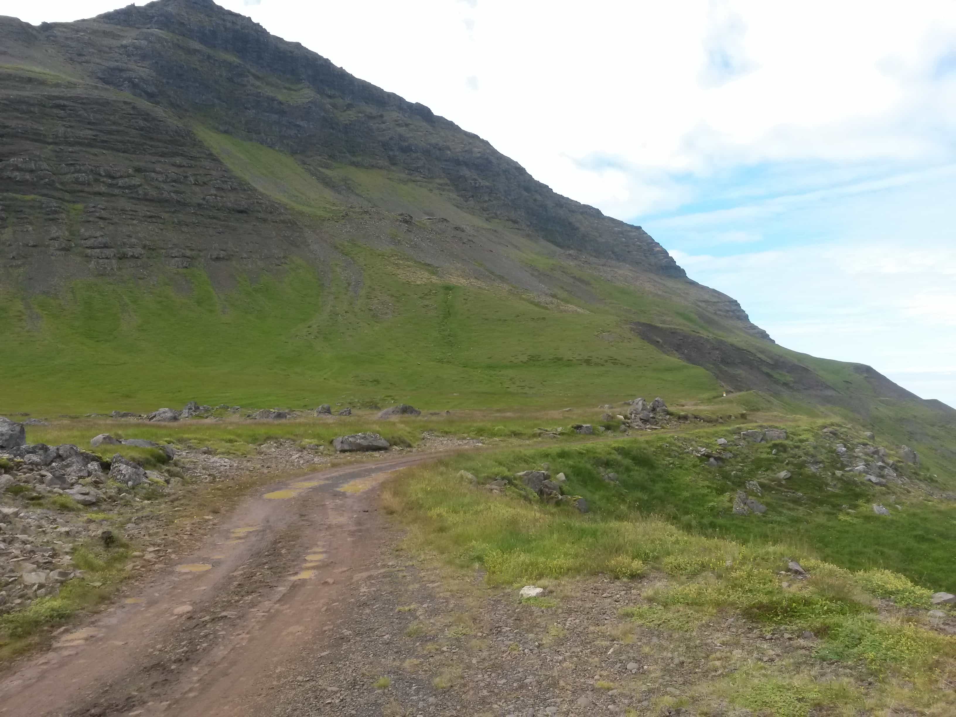 Svalvogar Circle Sightseeing Tour