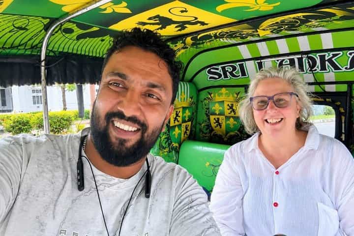 Colombo Tuk Tuk City Tour With Friendly Guide ( All Inclusive )