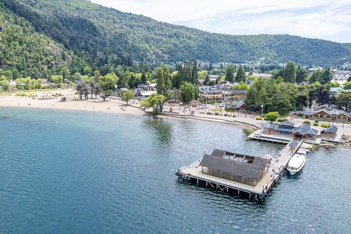 San Martin de los Andes and the Seven Lakes Day Trip from Bariloche