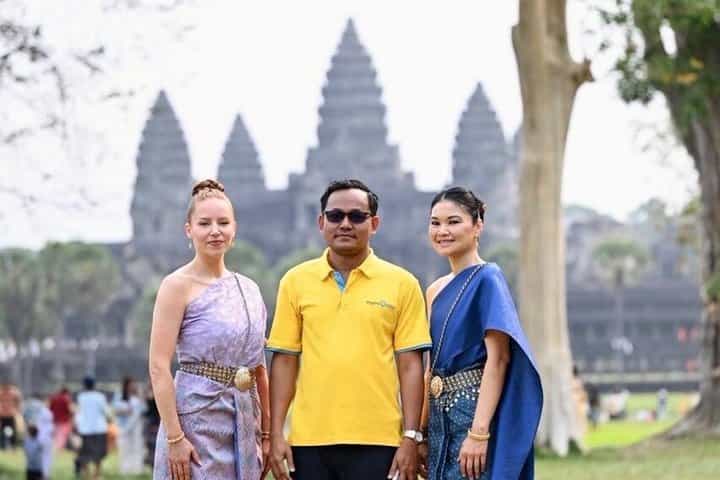 Angkor Wat Khmer Traditional Custom Dressing Experience