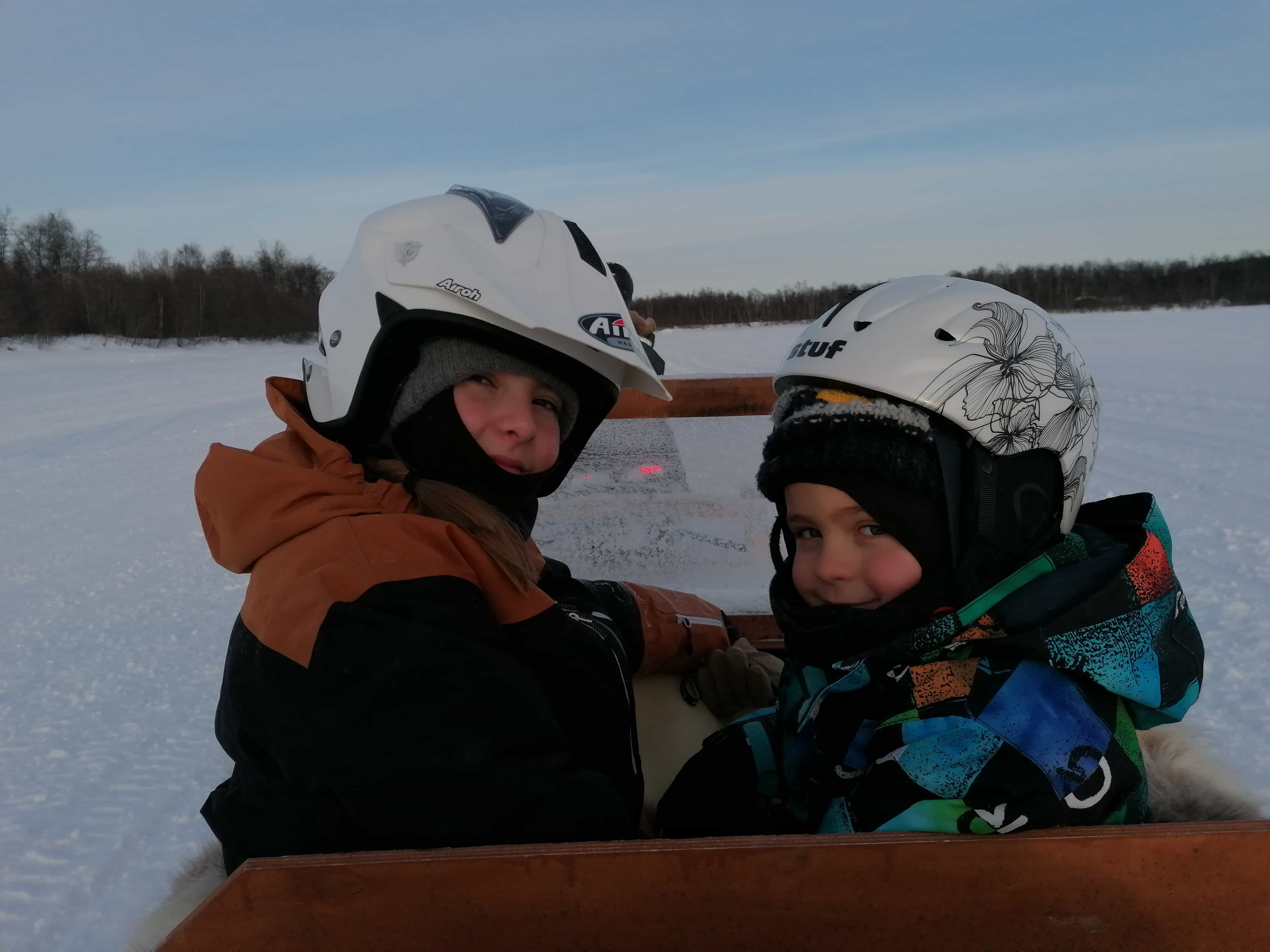 EXPERIENCE BY SNOWMOBILE AND SLEIGH