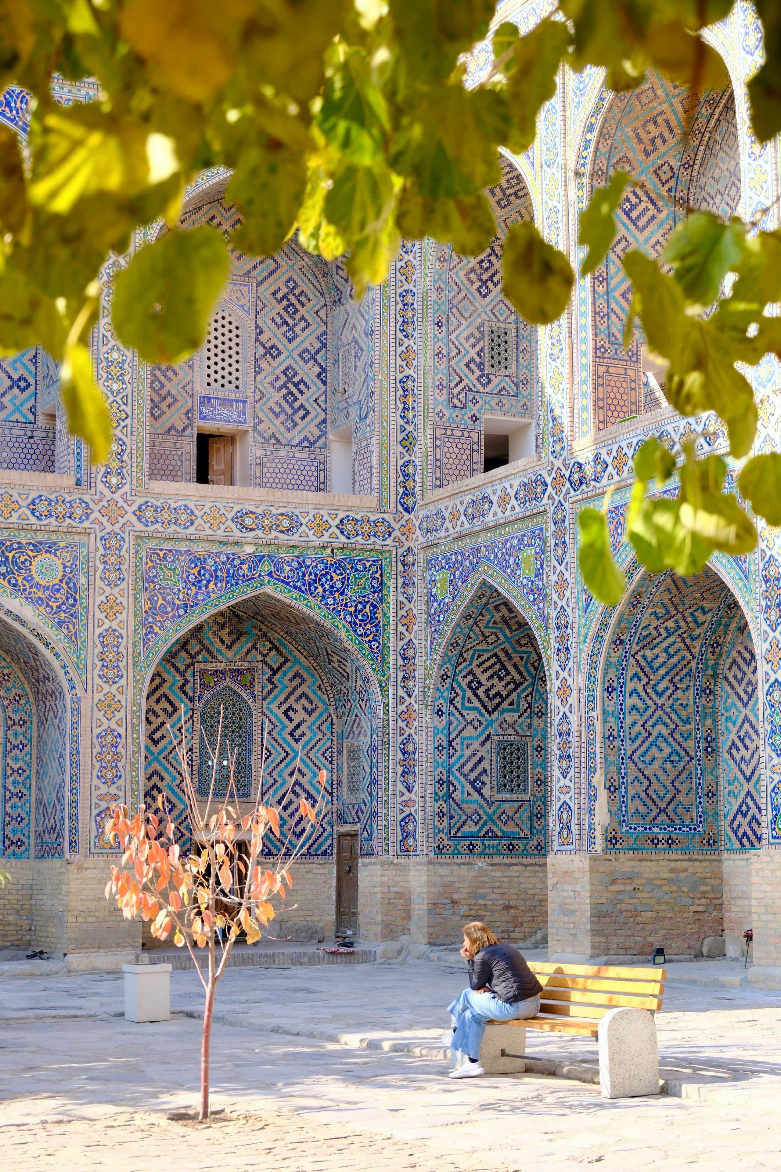 2 Days Bullet Train Tour from Tashkent in Samarkand and Bukhara