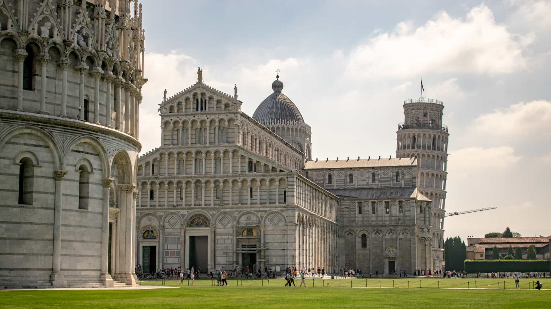 Pisa leaning Tower guided tour with skip the line ticket