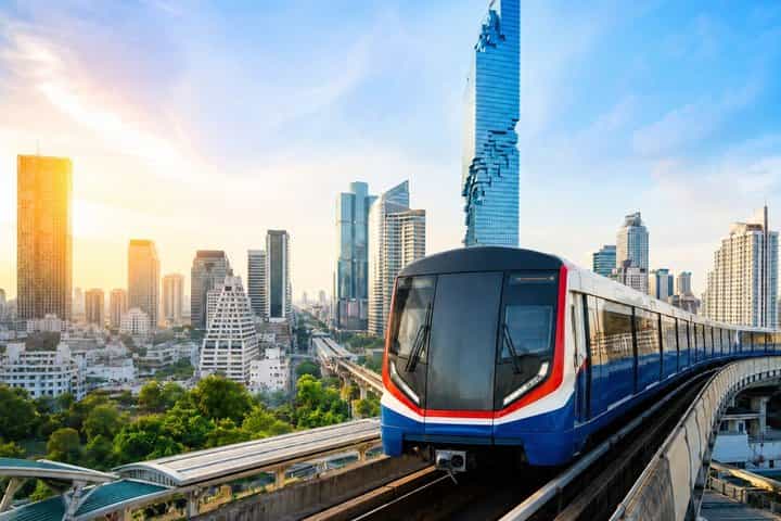 Bangkok BTS Skytrain One-Day Pass with Airport or City Pickup
