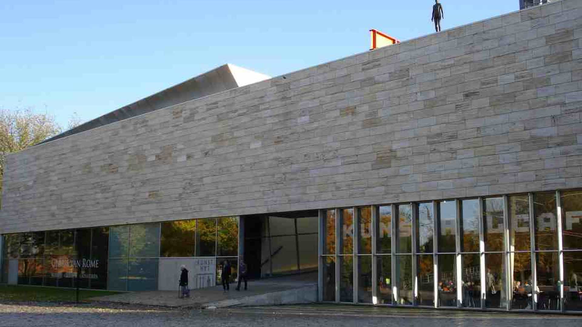 Rotterdam Highlights Audio Tour: Architectural Marvels and City Icons