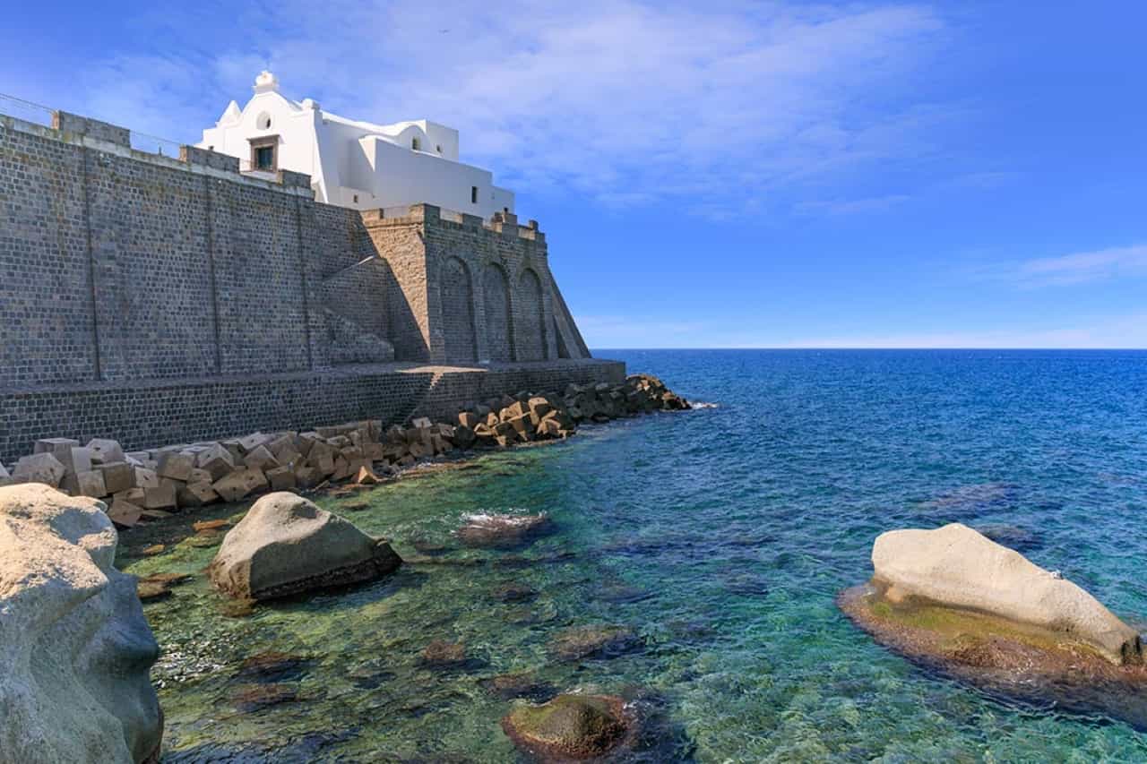 From Naples: Hydrofoil+Transfer to the picturesque Forio