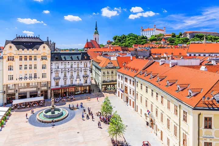 Bratislava from Vienna by bus with lunch & beer tasting