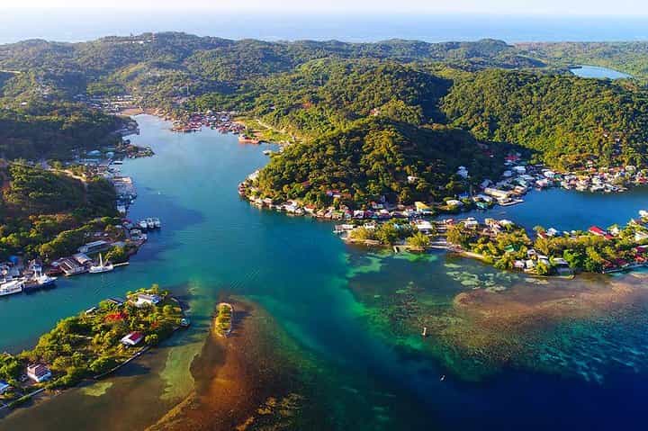 Oak Ridge The Venice of Roatan