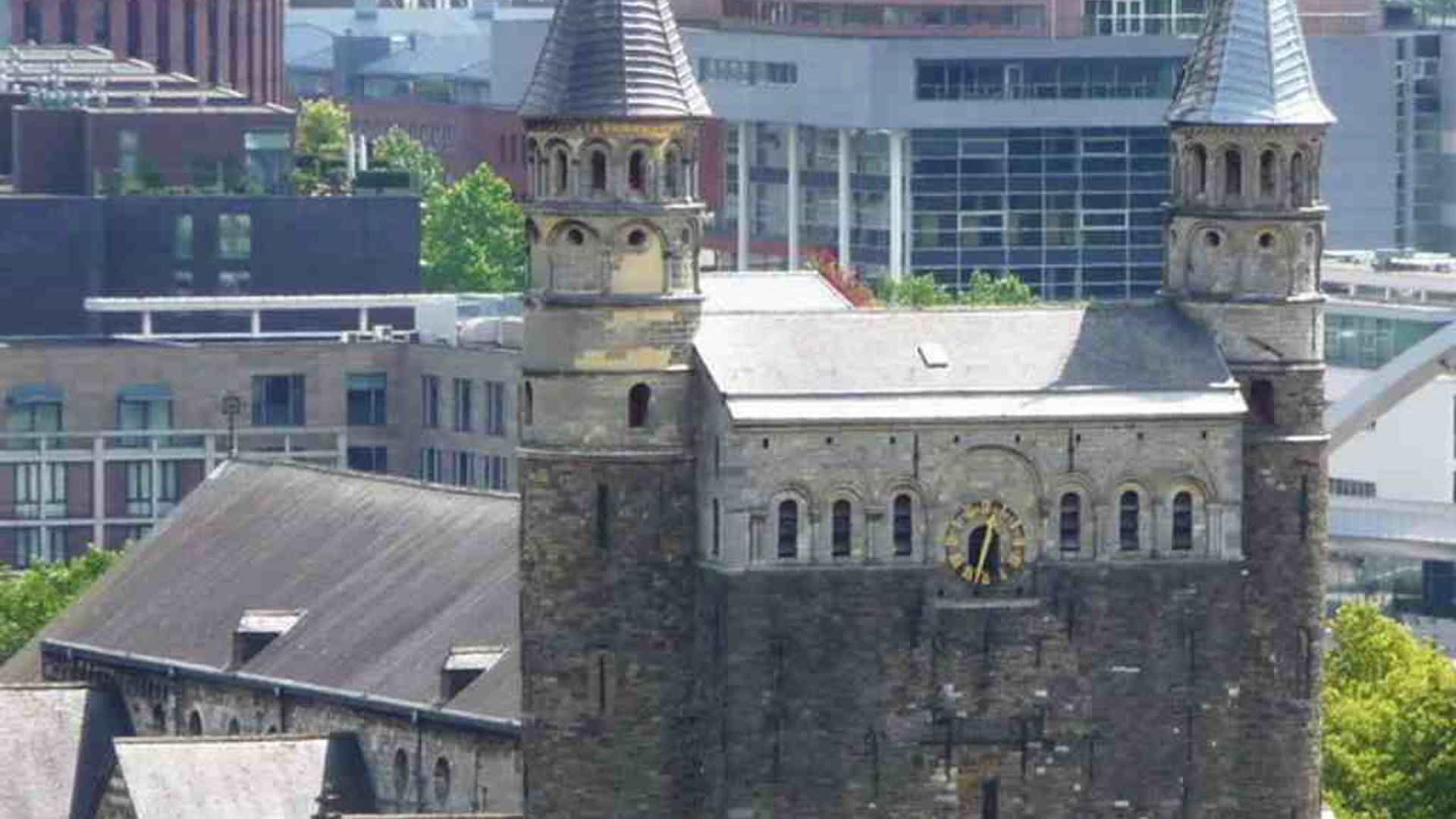 Maastricht Audio Tour: Sacred Stones and Stories of Maastricht-Centrum
