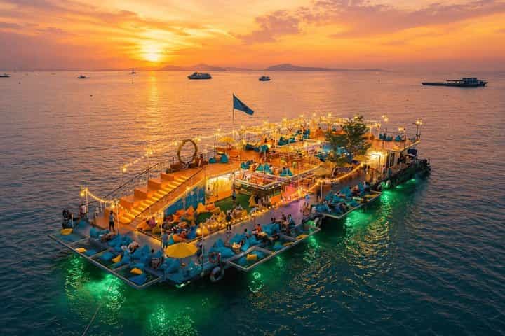 Pattaya Tappia Floating Cafe Ticket with Boat Transfer