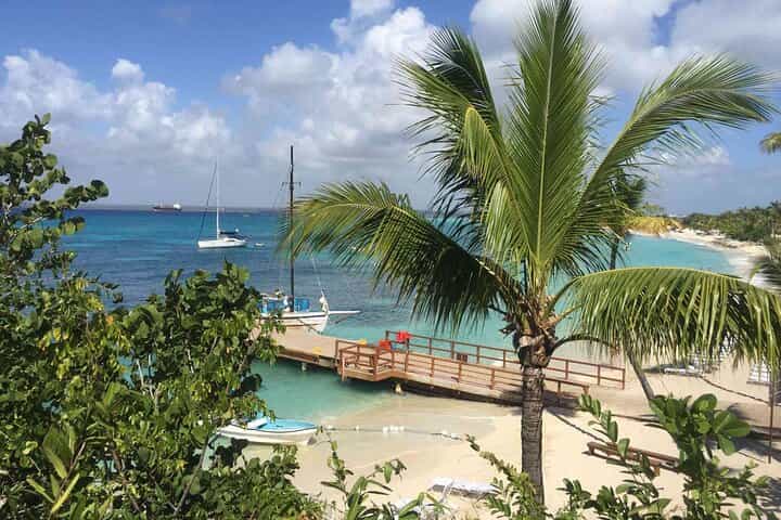Full - Day Catalina Island Snorkel from Juan Dolio & Boca Chica