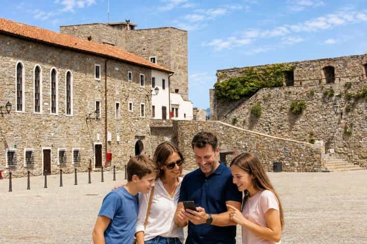 Trieste Scavenger Hunt & Highlights Self-Guided Walking Tour