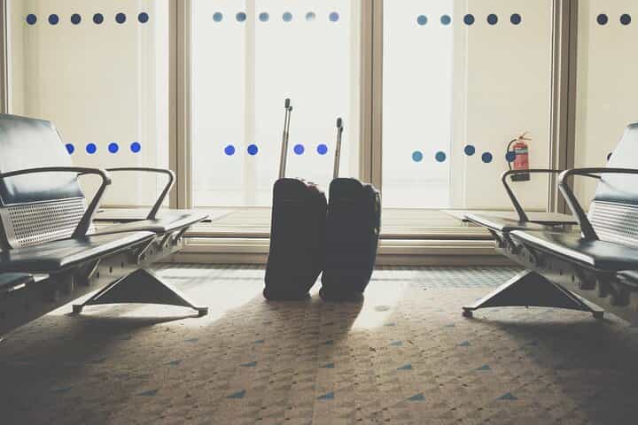 Private Transfer from CDG Airport to Disneyland Paris 1-3 passeng